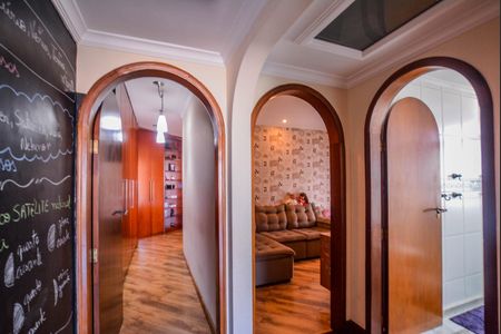 Apartamento à venda com 130m², 3 quartos e 2 vagasCorredor