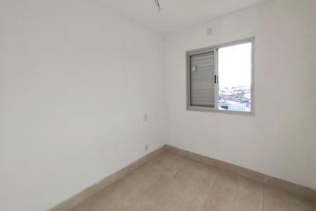 Apartamento à venda com 62m², 3 quartos e 1 vagaQuarto 2