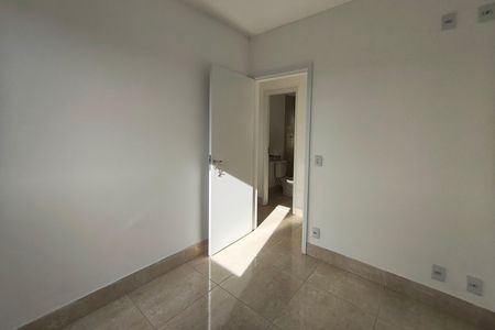 Apartamento à venda com 62m², 3 quartos e 1 vagaQuarto 2