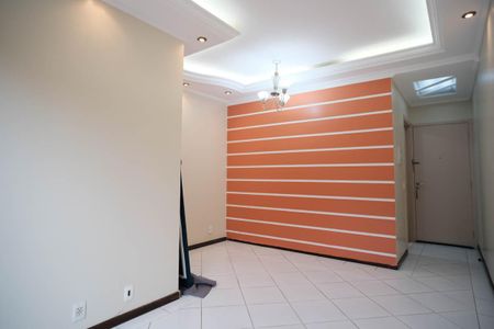 Apartamento para alugar com 60m², 3 quartos e 1 vagaSala