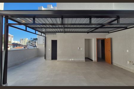 Apartamento à venda com 127m², 2 quartos e 2 vagasCobertura