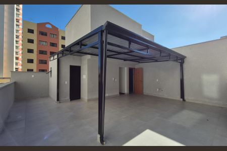 Apartamento à venda com 127m², 2 quartos e 2 vagasCobertura