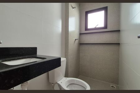 Apartamento à venda com 127m², 2 quartos e 2 vagasBanheiro da suíte