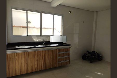 Casa à venda com 250m², 3 quartos e 2 vagas