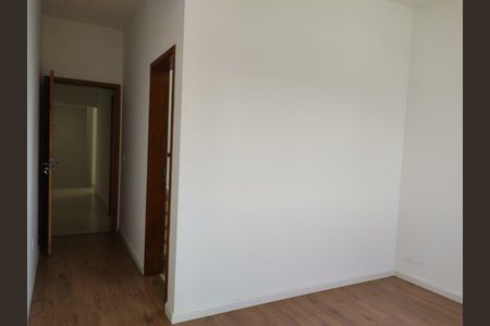 Casa à venda com 250m², 3 quartos e 2 vagas
