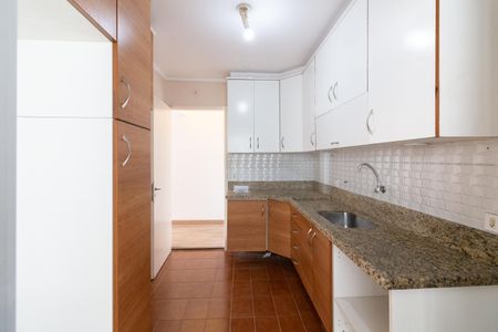 Apartamento à venda com 72m², 2 quartos e 2 vagasCozinha