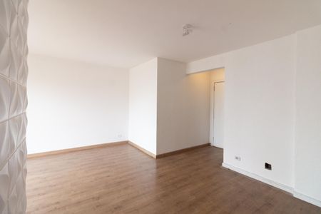 Apartamento à venda com 72m², 2 quartos e 2 vagasSala
