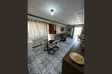 Casa à venda com 146m², 3 quartos e 2 vagas