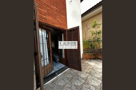 Casa à venda com 146m², 3 quartos e 2 vagas