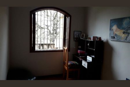 Casa à venda com 180m², 3 quartos e 3 vagas