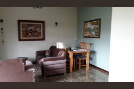 Casa à venda com 180m², 3 quartos e 3 vagas