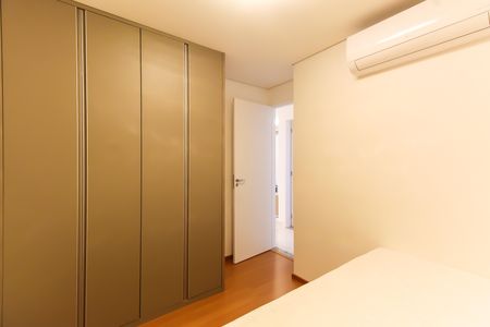 Apartamento para alugar com 54m², 2 quartos e 1 vagaQuarto 