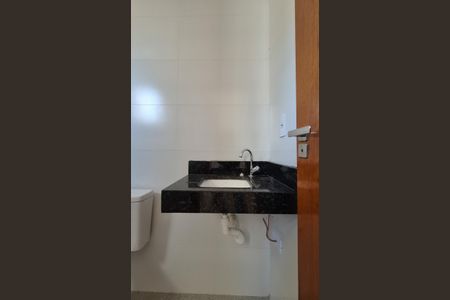 Apartamento à venda com 127m², 2 quartos e 2 vagasBanheiro da suíte