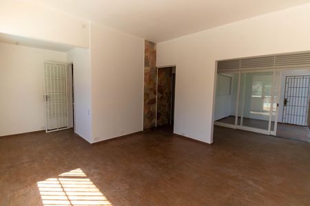 Casa à venda com 180m², 3 quartos e 1 vagaSala