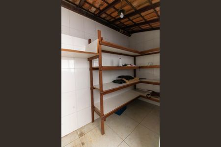 Casa à venda com 180m², 3 quartos e 1 vagaDespensa