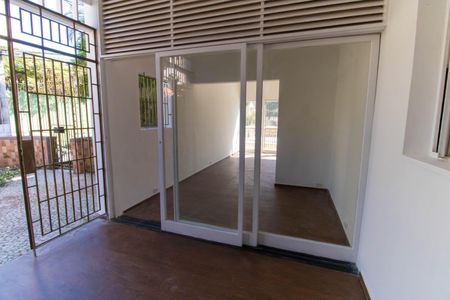 Casa à venda com 180m², 3 quartos e 1 vagaVaranda da Sala