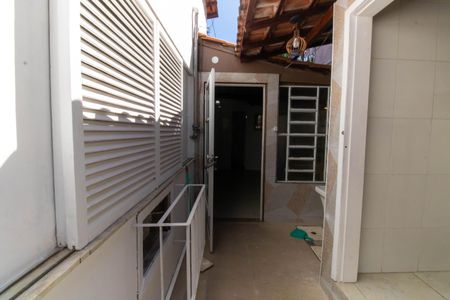 Casa à venda com 180m², 3 quartos e 1 vagaÁrea de Serviço