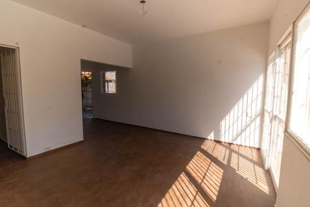 Casa à venda com 180m², 3 quartos e 1 vagaSala