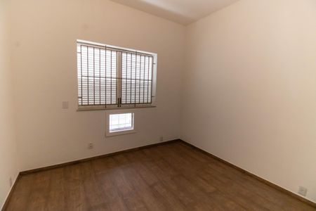 Casa à venda com 180m², 3 quartos e 1 vagaQuarto 1