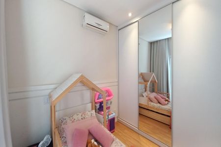 Casa de condomínio à venda com 260m², 4 quartos e 4 vagasSuíte 2