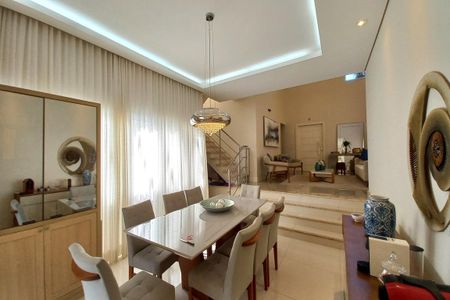 Casa de condomínio à venda com 260m², 4 quartos e 4 vagasSala de Jantar