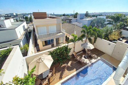 Casa de condomínio à venda com 260m², 4 quartos e 4 vagasSuíte 3