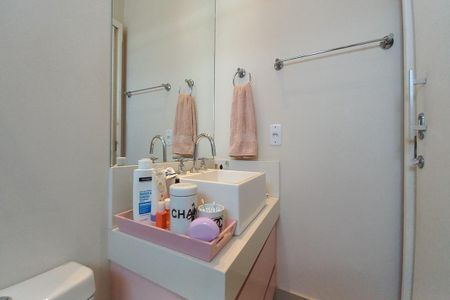 Casa de condomínio à venda com 260m², 4 quartos e 4 vagasBanheiro da Suíte 3