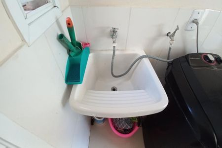 Casa de condomínio à venda com 260m², 4 quartos e 4 vagasÁrea de Serviço