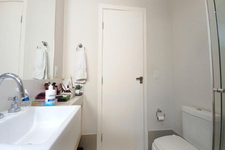 Casa de condomínio à venda com 260m², 4 quartos e 4 vagasBanheiro da Suíte 4