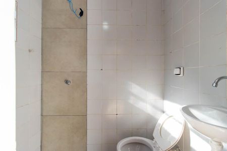 Casa de condomínio para alugar com 70m², 3 quartos e 1 vagaBanheiro de Serviço