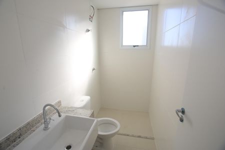 Apartamento à venda com 60m², 2 quartos e 2 vagasBanheiro da Suíte