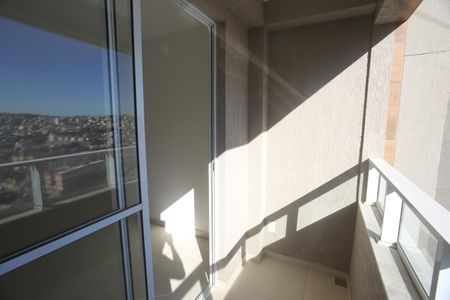 Apartamento à venda com 60m², 2 quartos e 2 vagasVaranda