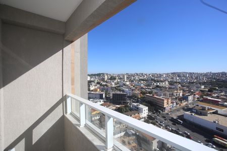 Apartamento à venda com 60m², 2 quartos e 2 vagasVaranda