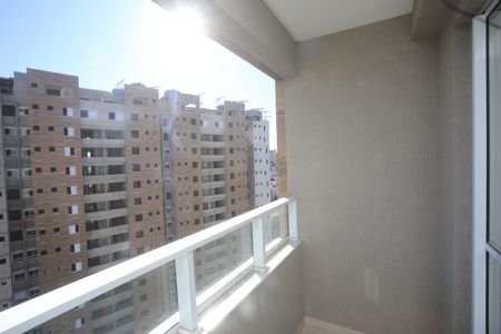 Apartamento à venda com 60m², 2 quartos e 2 vagasVaranda