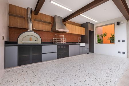 Casa à venda com 450m², 5 quartos e 4 vagasQuintal - Churrasqueira