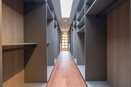 Casa à venda com 450m², 5 quartos e 4 vagasSuíte 1