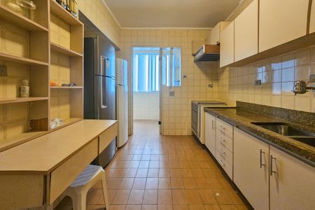 Apartamento para alugar com 180m², 4 quartos e 1 vagacozinha