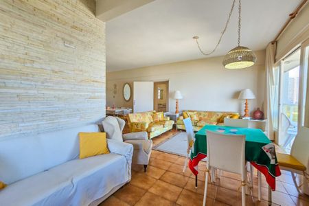 Apartamento para alugar com 180m², 4 quartos e 1 vagaSala