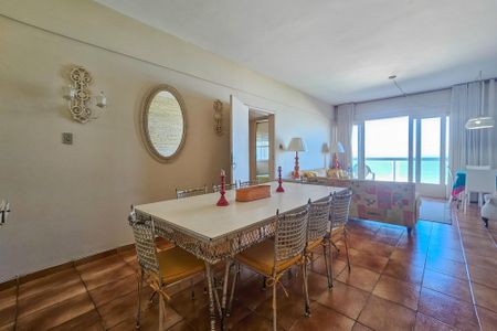 Apartamento para alugar com 180m², 4 quartos e 1 vagaSala