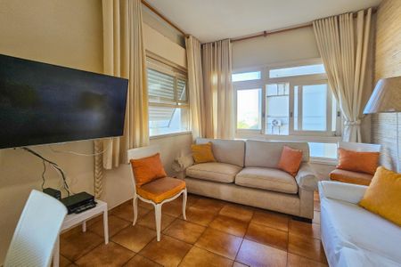 Apartamento para alugar com 180m², 4 quartos e 1 vagaSala