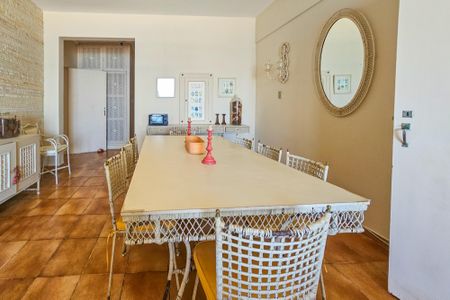 Apartamento para alugar com 180m², 4 quartos e 1 vagaSala