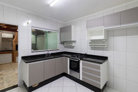 Casa para alugar com 134m², 3 quartos e 2 vagasCozinha