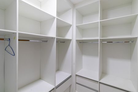 Casa para alugar com 134m², 3 quartos e 2 vagasQuarto 2