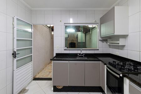 Casa para alugar com 134m², 3 quartos e 2 vagasCozinha