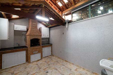 Casa para alugar com 134m², 3 quartos e 2 vagasChurrasqueira