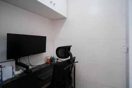 Casa à venda com 200m², 3 quartos e 2 vagasEscritório