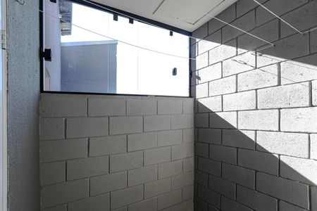 Casa de condomínio para alugar com 48m², 2 quartos e 1 vagaÁrea de Serviço
