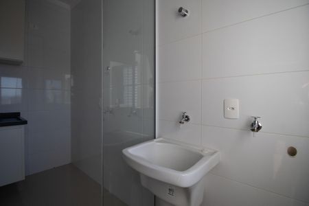 Apartamento à venda com 41m², 2 quartos e sem vaga Apartamento à venda com 41m², 2 quartos e sem vagaCozinha e Área de Serviço