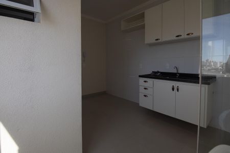 Apartamento à venda com 41m², 2 quartos e sem vaga Apartamento à venda com 41m², 2 quartos e sem vagaCozinha e Área de Serviço