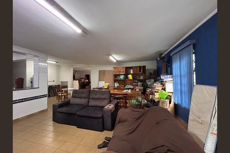 Casa à venda com 592m², 4 quartos e 6 vagasSala 4